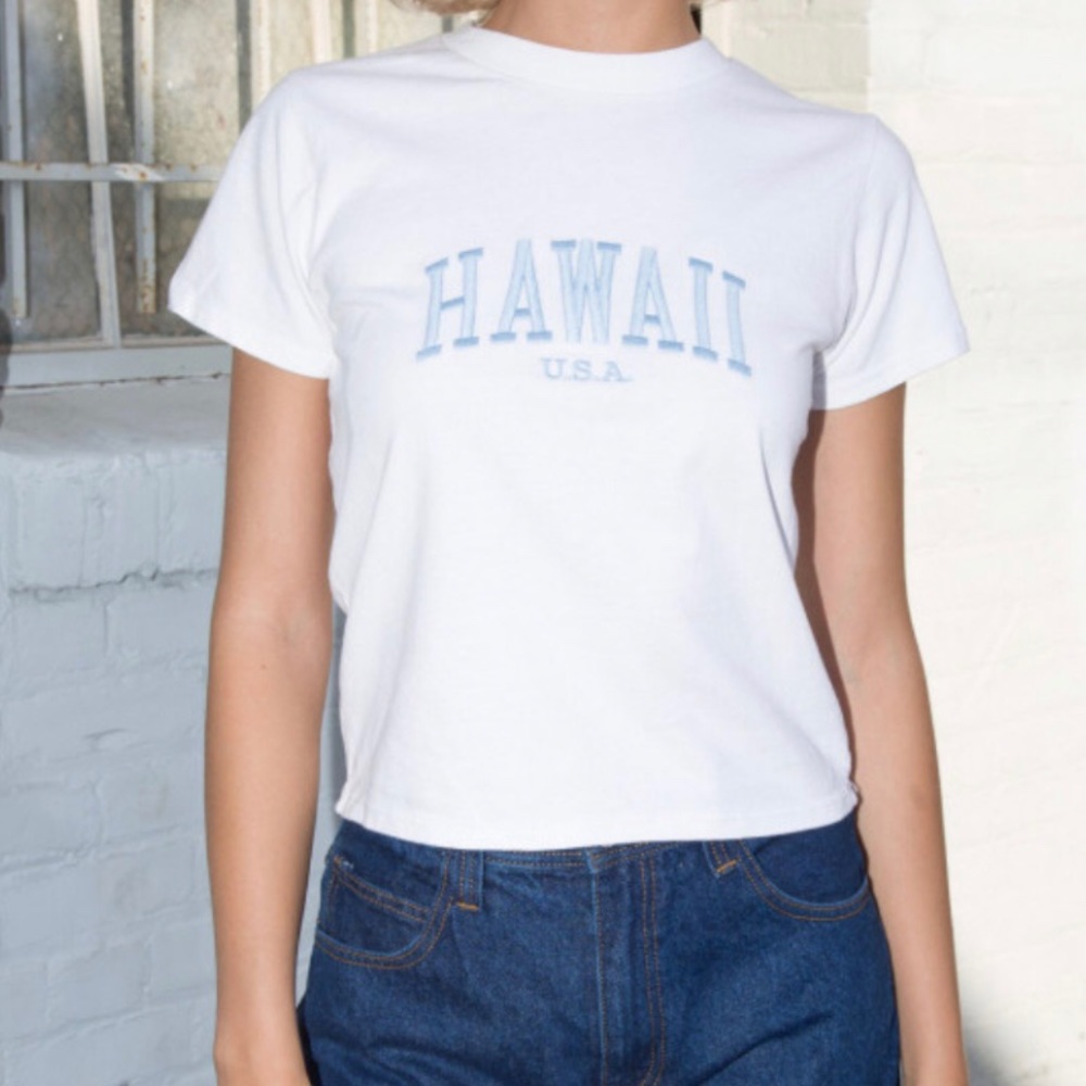 Brandy Melville Helen Hawaii top